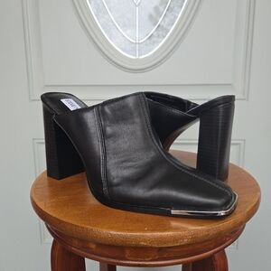 Steve Madden Sadler Square Toe Mules